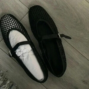 Mesh‎ Flat Ballet style shoes